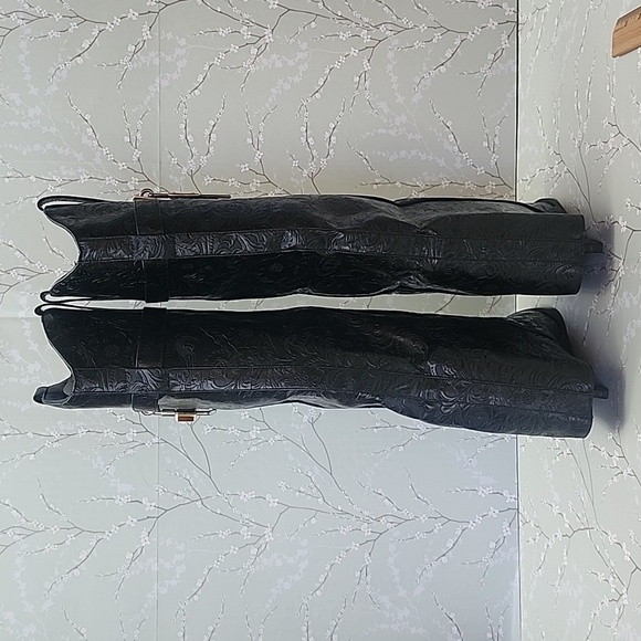 Black Boots - Picture 10 of 12